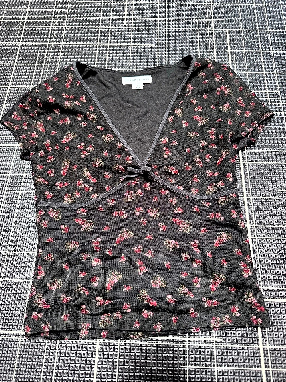 Aeropostale Y2K Floral Mesh Top Small Black Pink Bow Coquette